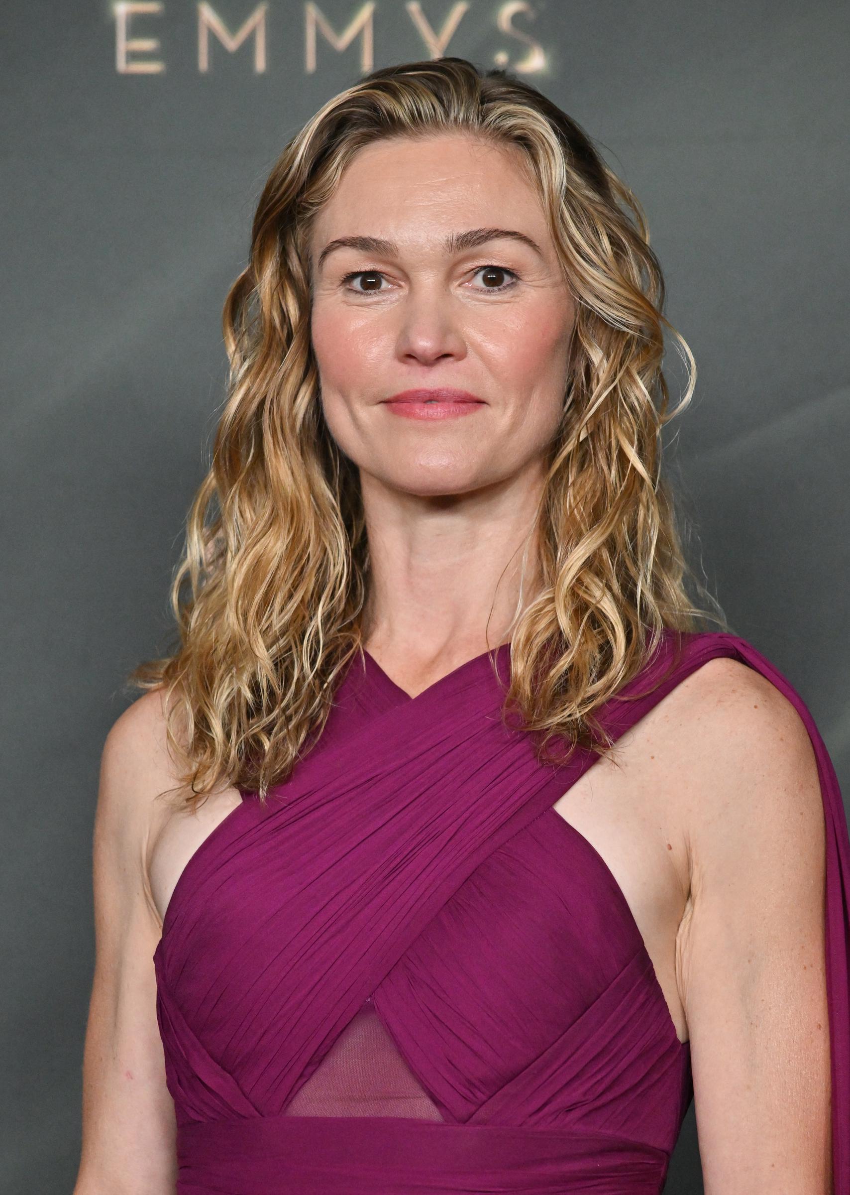 Julia Stiles attends Night Two of the 78th Emmy Awards at the Peacock Theater in Los Angeles on September 6, 2026. | Source: Getty Images