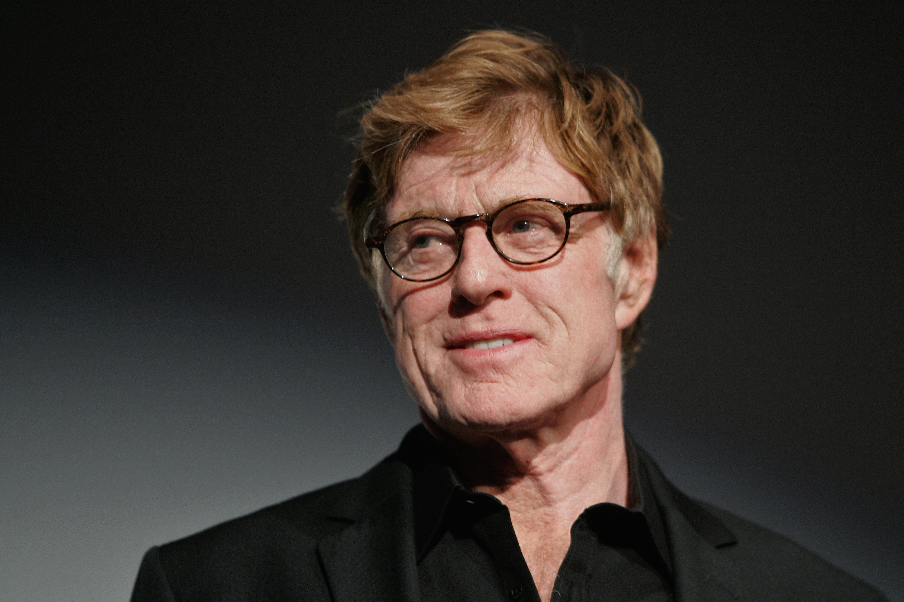 Robert Redford during the premiere for "Lions For Lambs" on October 25, 2007 in Paris, France | Source: Getty Images
